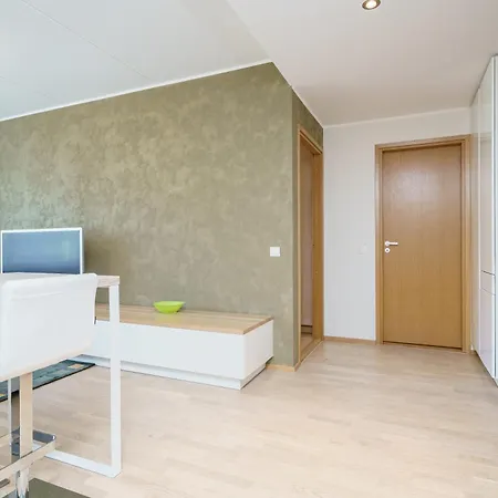 شقة 1-bedroom With Free Parking *
