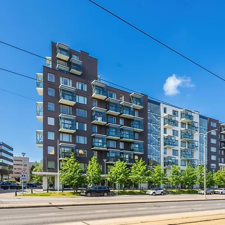1-bedroom With Free Parking Апартаменты *